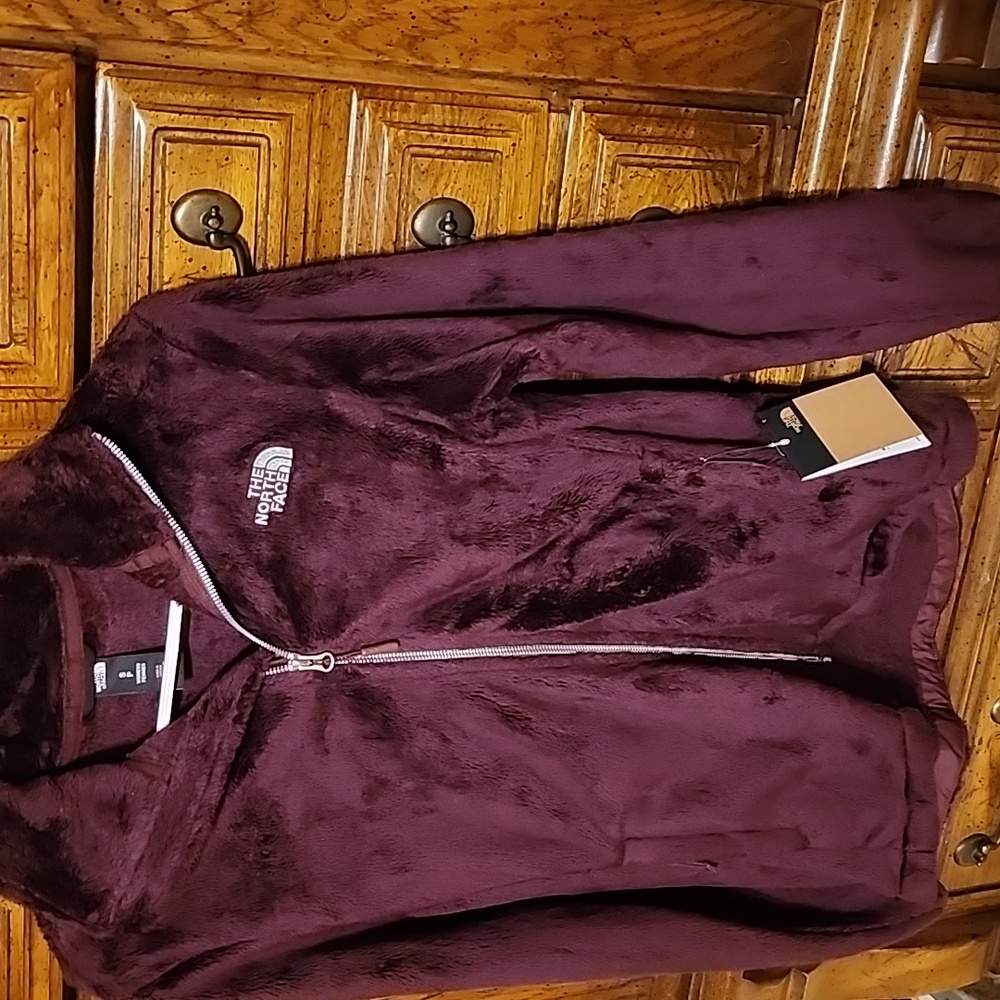 FINAL PRICE!!! Absolutely gorgeous North Face women's jacket $62 size SP